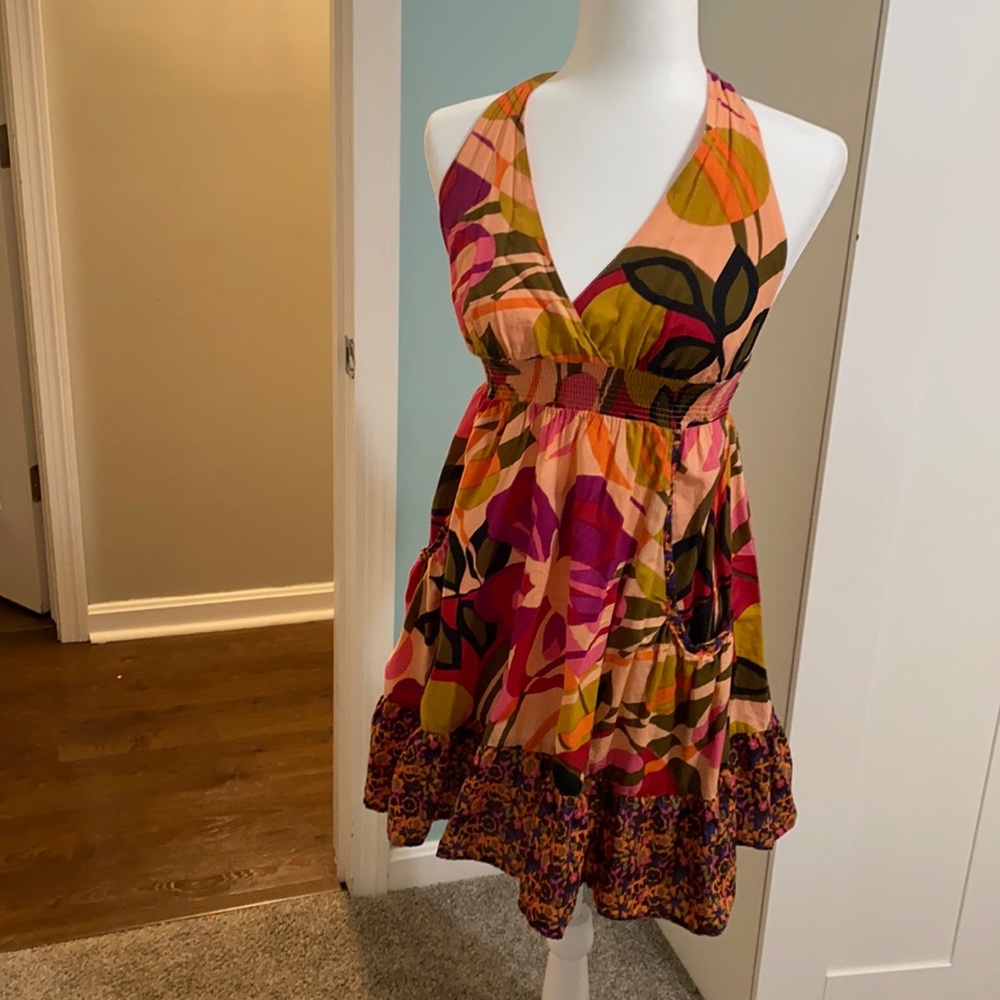 Very cute halter dress